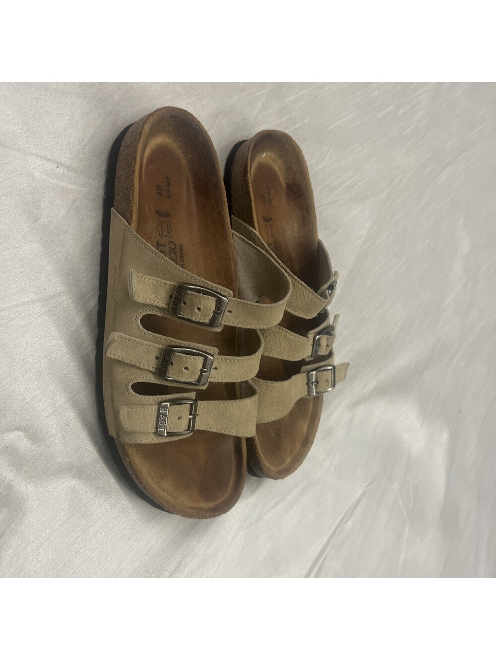 Naot Austin Beige Suede 3-Buckle Strap Slide Sandals Comfort Shoes 40 US 9